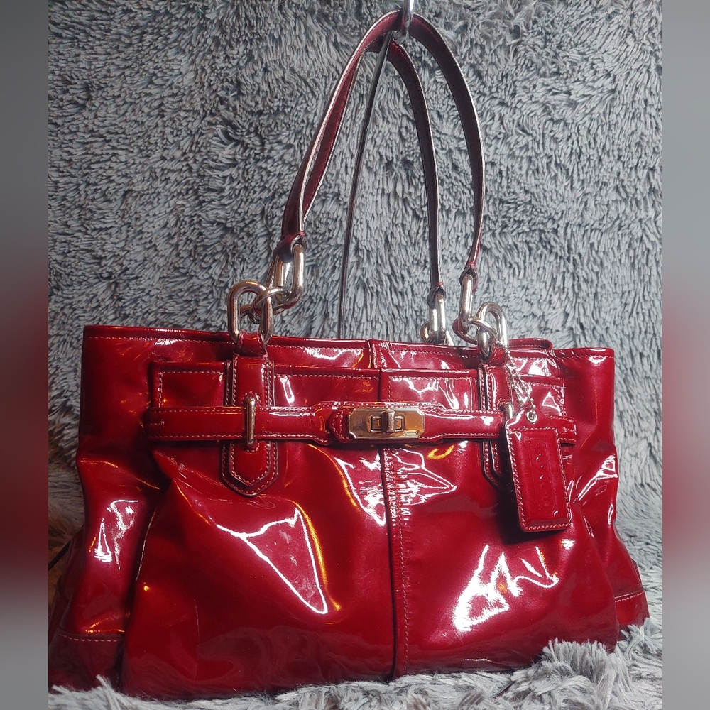 Coach Chelsea Jayden Wine Patent Leather 8 x 14 x 6..... EUC